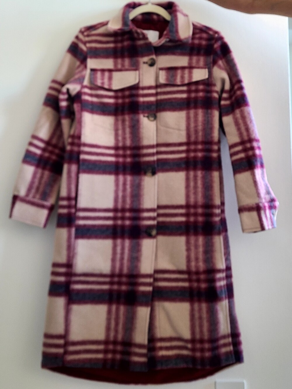 Women's H&M XS Maroon Cream Flannel Jacket